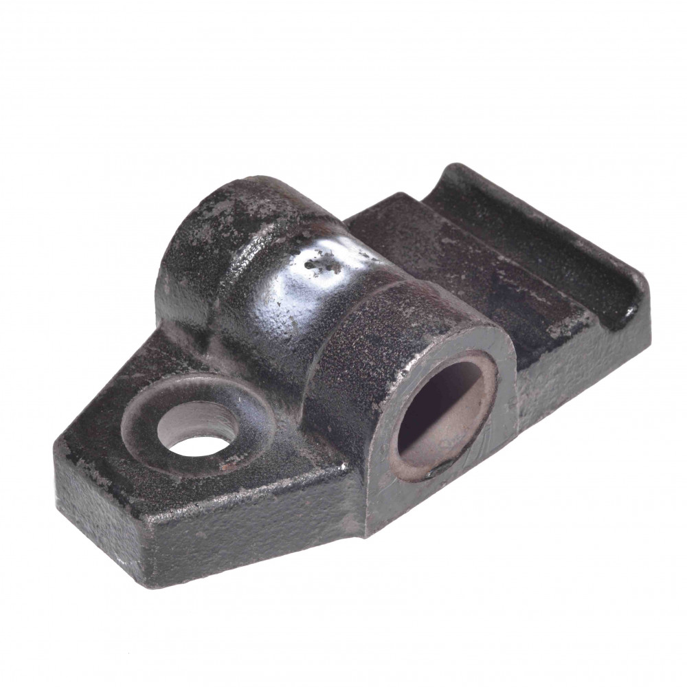 купить Ушко передней рессоры (стальная втулка)