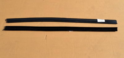 купить Уплотнитель опускного (L-800 мм)